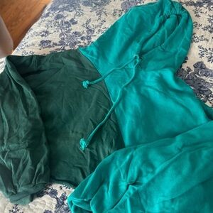Green free people cropped hoodie size medium